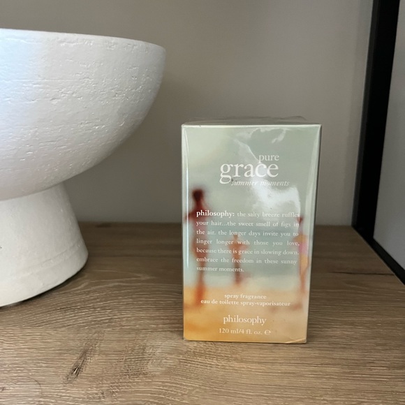 Philosophy pure grace super-size moments eau de toilette (120 ml/4 fl. oz.) - Picture 2 of 3